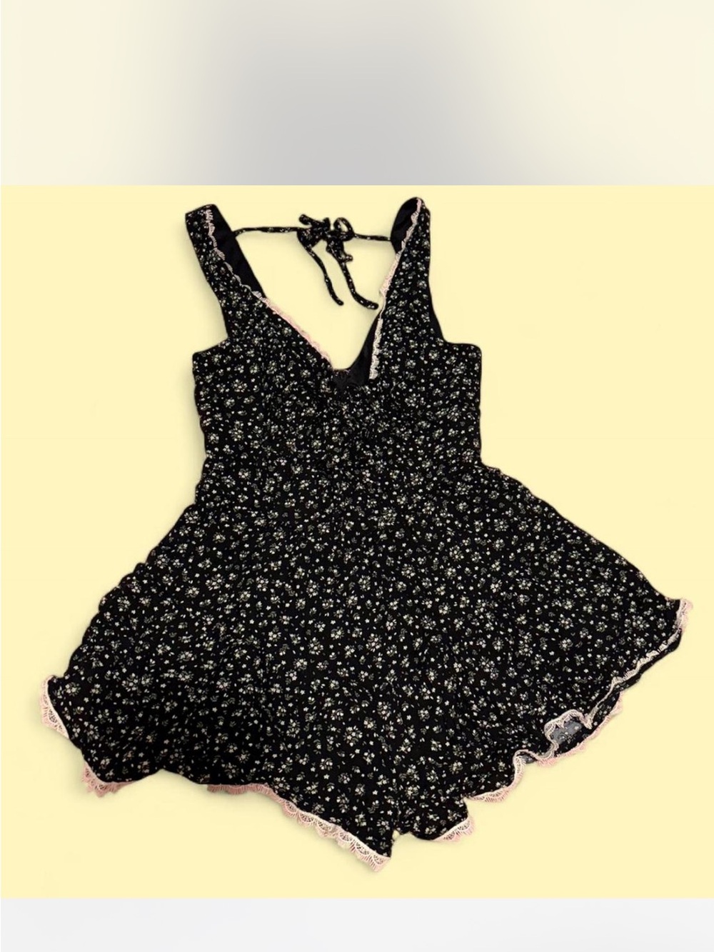 Black Floral Lace-Trim Romper New With Tags From Francesca’s!